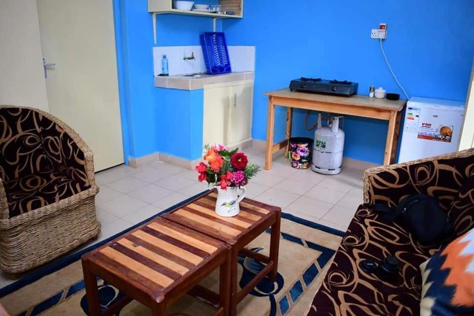 Africana Yard كيتالي المظهر الخارجي الصورة