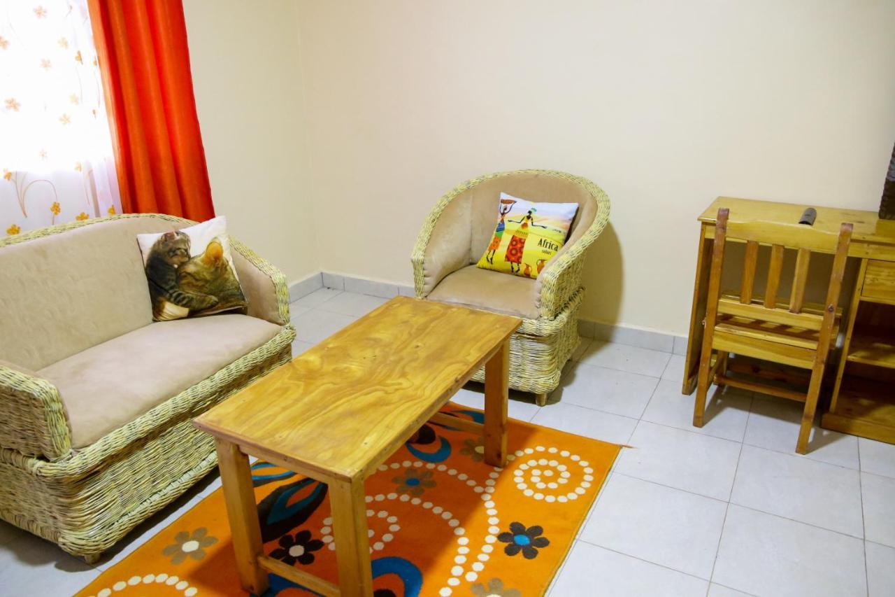 Africana Yard كيتالي المظهر الخارجي الصورة